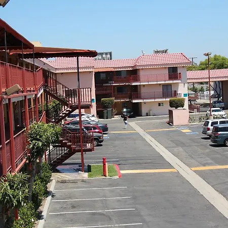 Budget Inn Anaheim/Santa Ana-3